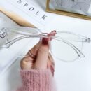 1pc Y2K Style Transparent Fashion Glasses, Clear Lens for Women & Men, Reduces Eye Fatigue from Computer, TV, Phone & Gaming, Casual PC Frame