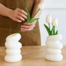 Vintage Style Spiral Vase - Unique Twisted Design, Ideal for Fresh and Hydroponic Plants, Creative Home Decor, Plastic, No Battery Required