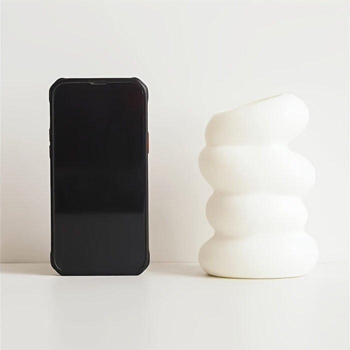 Vintage Style Spiral Vase - Unique Twisted Design, Ideal for Fresh and Hydroponic Plants, Creative Home Decor, Plastic, No Battery Required - Image 3