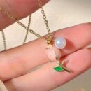Elegant 14K Gold Plated Golden Plated Tulip Pendant Necklace with Pink & White Imitation Imitation Pearl, Golden-Tone Alloy Chain Collarbone Jewelry for Women - Birthday Anniversary Christmas Gift, Best for Christmas