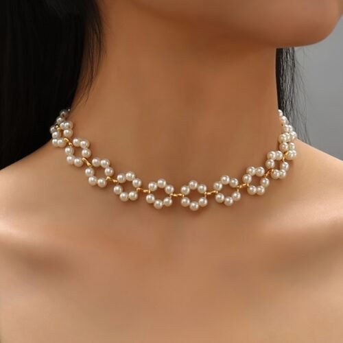 [Retro Minimalist Necklace] Golden-Tone Women's Retro Minimalist Necklace | JQ7221 Imitation Pearl Chain, Lightweight Elegant Clavicle Chain for Daily Wear & Parties | Timeless Versatile Jewelry Gift, Party Accessory, Casual Chic Accessory, Trendy Style, Delicate Craftsmanship, Fashion Lovers