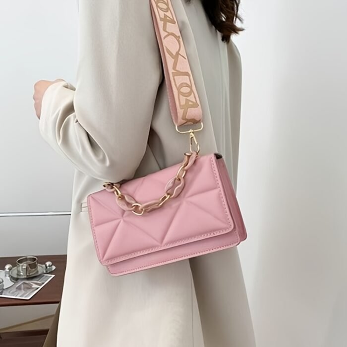 Women'S Quilted Crossbody Bag - Large Capacity Shoulder Purse with Golden-Tone Chain Strap, Elegant White Design for Daily Use, Work & Travel, Secure Buckle Closure, Stylish Accessory, Durable Construction - Image 2