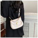 Women'S Stylish Small Crossbody Bag - Chic Shoulder Purse with Magnetic Closure, Golden-Tone Hardware & Cream/Black Color Options, Perfect for Everyday Use, Crossbody Purse, Minimalist Handbag, Elegant Design