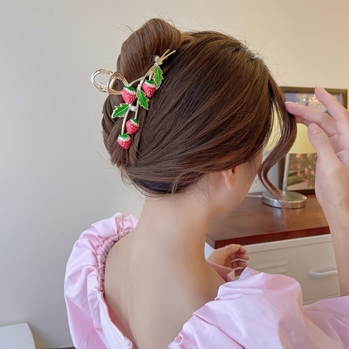 [1pc Strawberry Hair Claw] 1pc Trendy Strawberry Metal Hair Claw, Girl's Ponytail Large Hair Clip Accessories Headwear - Image 3