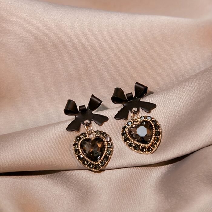 Elegant Black Bow Earrings with Heart Gemstone - Vintage-Inspired Party Jewelry, Ideal for Christmas, Halloween, New Year, Valentine'S Day Gifts for Women, Moms, and Friends, Gift Jewelry|Vintageinspired Earrings|Synthetic Gemstone Earrings - Image 4