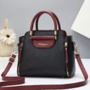 Stylish White & Navy Blue Women'S Handbag with Golden-Tone Hardware - Detachable Shoulder Strap, Zipper Closure, Polyester Lining - Perfect Gift for Mom or Family, Casual Chic Design, Durable Zipper Closure