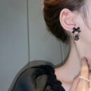 Elegant Black Bow Earrings with Heart Gemstone - Vintage-Inspired Party Jewelry, Ideal for Christmas, Halloween, New Year, Valentine'S Day Gifts for Women, Moms, and Friends, Gift Jewelry|Vintageinspired Earrings|Synthetic Gemstone Earrings