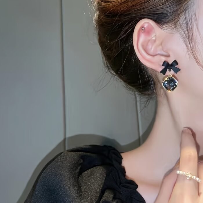 Elegant Black Bow Earrings with Heart Gemstone - Vintage-Inspired Party Jewelry, Ideal for Christmas, Halloween, New Year, Valentine'S Day Gifts for Women, Moms, and Friends, Gift Jewelry|Vintageinspired Earrings|Synthetic Gemstone Earrings - Image 7