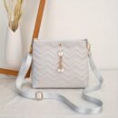 Chic Quilted Bucket Crossbody Bag - Fashionable Mini Purse for Women - Versatile Shoulder Handbag with Stylish Quilting Design