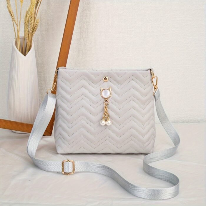 Chic Quilted Bucket Crossbody Bag - Fashionable Mini Purse for Women - Versatile Shoulder Handbag with Stylish Quilting Design - Image 23