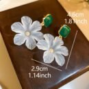 Elegant Floral Dangle Earrings with Green Gemstone - Perfect for Beach Vacations and Casual Attire, Spring Collection, Vacation Earrings|Floral Design|Synthetic Gemstones