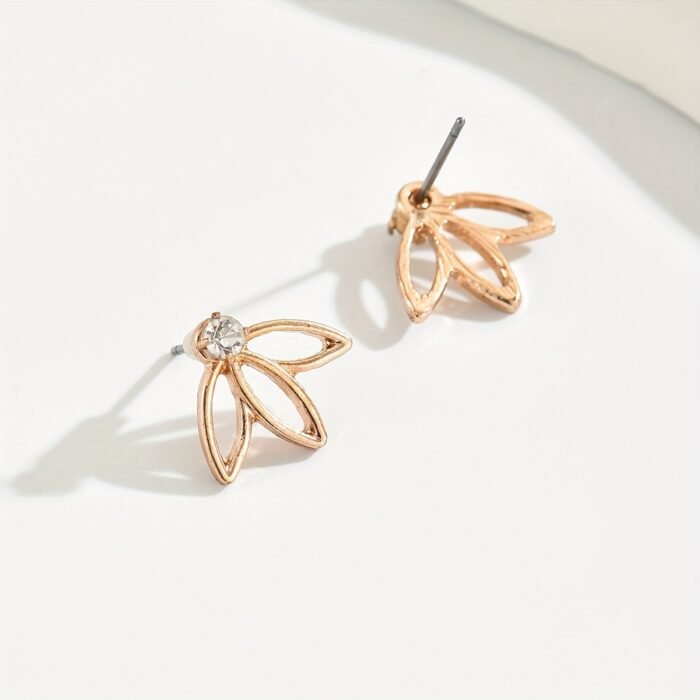 [1 Pair Golden Earrings] 1 Pair Elegant Golden-Tone Leaf Stud Earrings with Sparkling Rhinestones | Rose Golden Finish, Perfect for Casual Attire & Parties, Sophisticated Accessories - Image 4