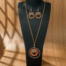 3pcs Bohemian Vacation Style, Round Zinc Alloy PU Braided Multi-Layer Pendant Necklace + Earrings with Butterfly Charm, Elegant