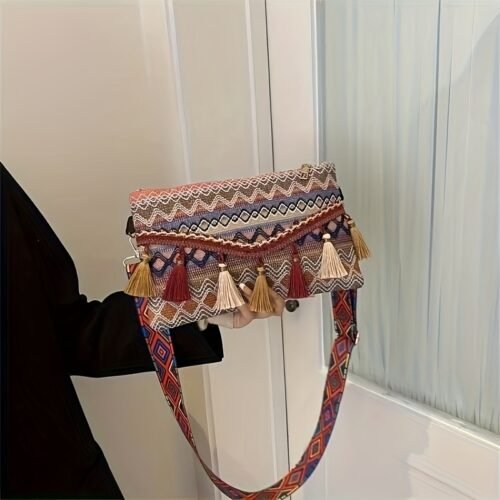 Women's Single-Shoulder Crossbody Bag - Bohemian Tribal fringe Purse with Adjustable Strap, Zipper Closure & Tassel Accents - Summer Everyday Special Events Bag in Green, Burgundy, Yellow - European Collection Women's Fashion Handbag, Ethnic Style Accessory, Colorful Patchwork, Travel Accessory, Durable Construction, Stylish Handbag, Boho Lovers