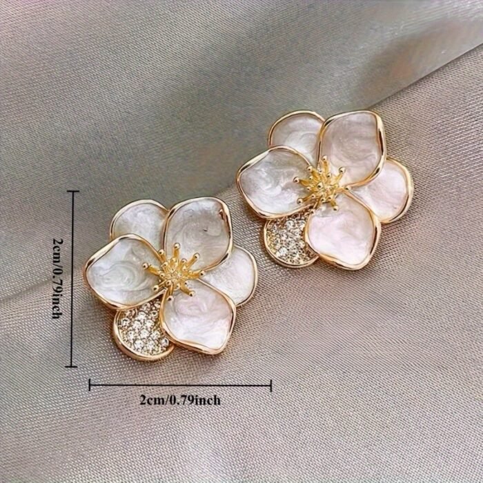 1 Pair Elegant White Floral Earrings with Golden-Tone Accents, Intricate Petal & Center Detailing - Hypoallergenic Alloy Jewelry for Daily Wear, Vacations, Valentine’s Day Gifts - Year-Round Versatile Accessories - Image 2
