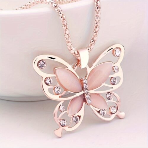 Women's Elegant Butterfly Pendant Necklace - Rose Golden-Toned Jewelry with Delicate Wings & Chain, Birthday/Anniversary Gift for Everyday Formal Events - Dainty Layering Necklace for Bohemian & Modern Styles