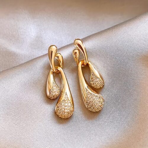 1 Pair Elegant Golden-Tone Drop Earrings with Sparkling Water Droplet Design, Unique & Luxurious Glass Inlay, Zinc Alloy - Perfect for Daily Wear, All Seasons, Daily Wear Jewelry|Glamorous Accessory|Intricate Inla