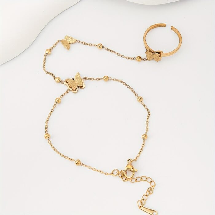 1pc Elegant 18K Golden-Plated Finger Bracelet with Frosted 3D Butterfly Beads, Open Ring & Back Chain - Perfect for Daily Wear, Parties, and Special Occasions, Party Accessory, Sophisticated Design, Intricate Craftsmanship - Image 4
