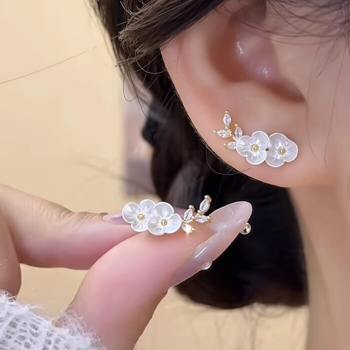 Elegant French Tea Flower Earrings - Sparkling Rhinestone & Zinc Alloy, 925 Sterling Silver Posts, Perfect for Daily Wear, Parties, and Banquets, Party Accessories | Floral Earrings | Rhinestone Embellishments