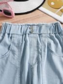 A Sweet And Playful Outfit for Girls Featuring Denim Long Pants, Adorned with a Pink Bow, Paired with a White Long-Sleeve Top, It'S Stylish And Versatile, Machine Washable, Perfect for Spring And Autumn Wear, Suitable for Everyday Outfits And Outings, for Outdoor