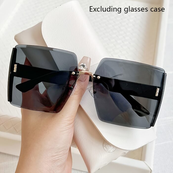 Oversized Ombre Rimless Fashion Glasses for Women & Men - Stylish Golden-Tinted Lenses, Casual Fashion Eyewear, PC Material, Perfect for Casual Attir - Image 5