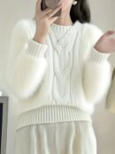 Women's Elegant White Faux Fur Collar Cable- Sweater - Soft Round Neck Pullover for Fall/Winter, Hand Wash or Dry Clean, Cute Sweaters, Winter Cozy Clothing, Farfetch Style, Quality Knitwear