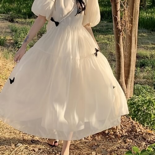 New summer styles. French gentle - style fairy - like dresses. They are fashionable and give a first - love feeling, and are super - fairy and sweet princess dresses.