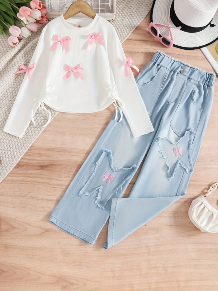 A Sweet And Playful Outfit for Girls Featuring Denim Long Pants, Adorned with a Pink Bow, Paired with a White Long-Sleeve Top, It'S Stylish And Versatile, Machine Washable, Perfect for Spring And Autumn Wear, Suitable for Everyday Outfits And Outings, for Outdoor
