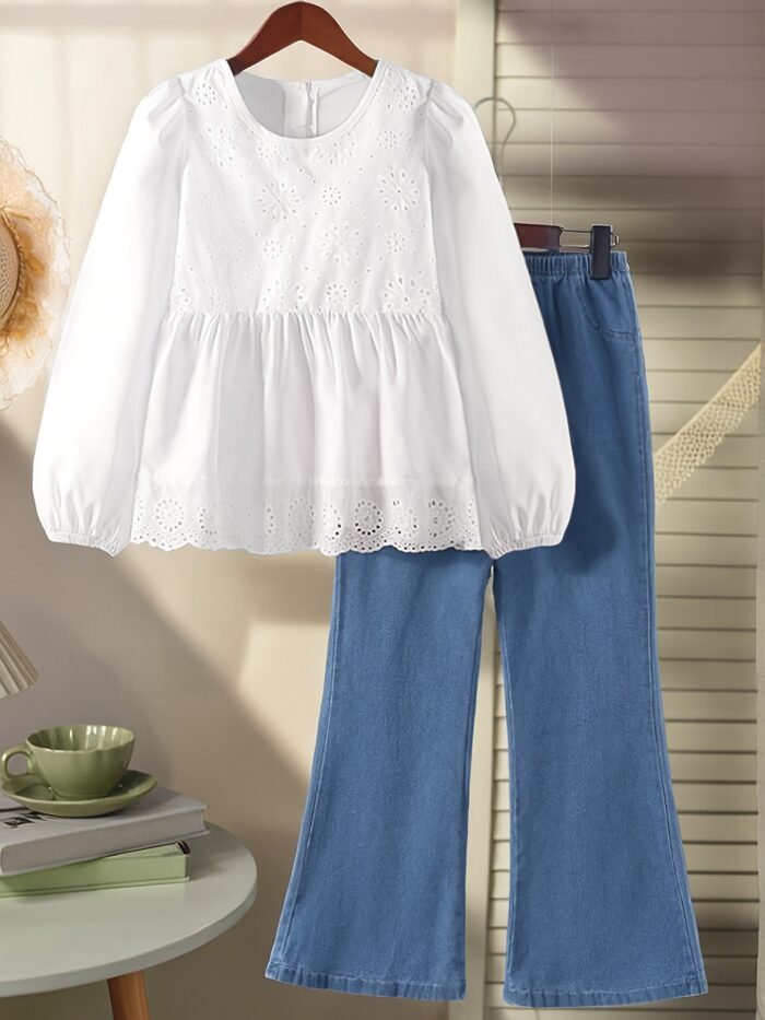 Spring and Autumn Girls' Fashionable New Set, Youthful Sunny Cute Design with Round Neck Long Sleeve Top & Stylish Versatile Casual Denim Pants for Outings Holidays Parties, Comfortable Two-Piece Suit for Middle-Large Kids Girlfriends, Exquisite Gift